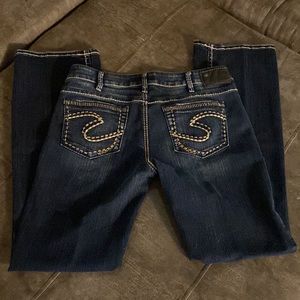 Women’s Silver Jeans size 32 (length 33).